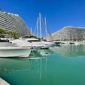 Appartamento #41 Marina Riviera Bay - Marine Baie Des Anges - Vue Et Port, Villeneuve-Loubet
